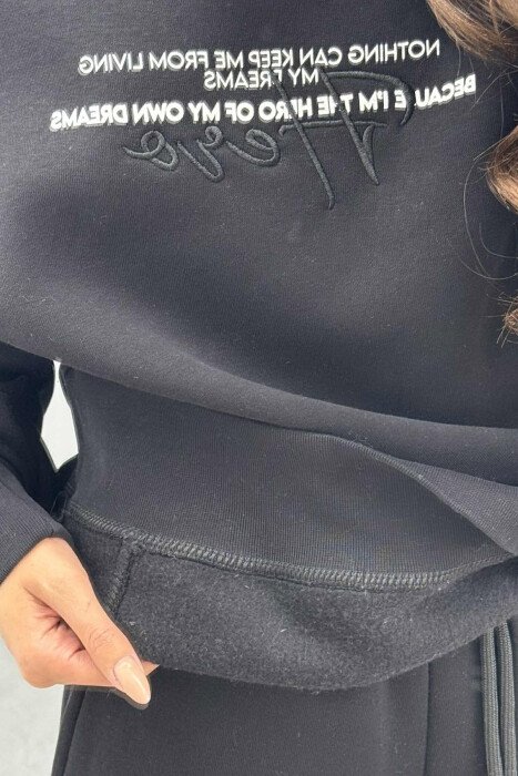 KOSTUM ME PUSH NJËNGJYRËSH BLUZË+TUTA PËR FEMRA NË NGJYRËN E ZEZË - 7