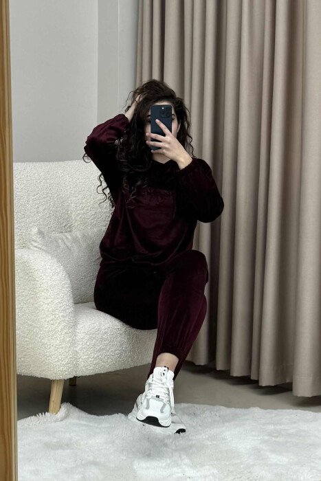 KOSTUM VELVET PËR FEMRA NË NGJYRËN VISHNJË - 5