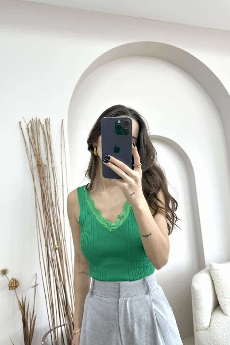 LACE DETAIL ONE COLOR WOMEN TANK TOP GREEN/JESHILE - 1