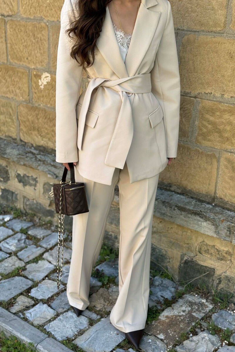 LACING DETAIL CLASSIC JACKET + TROUSERS WOMAN SET CREAM/KREM - 2