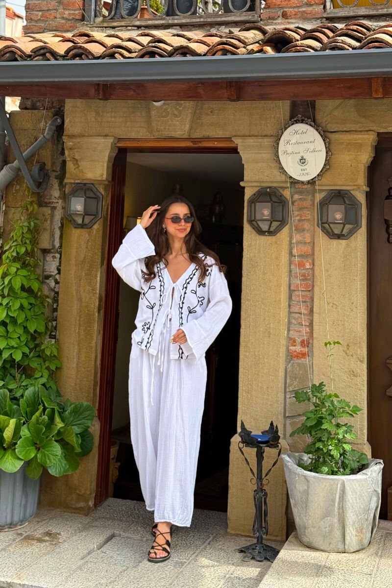 LACING DETAIL SHIRT + TROUSERS WOMEN SET WHITE-E BARDHE - 3