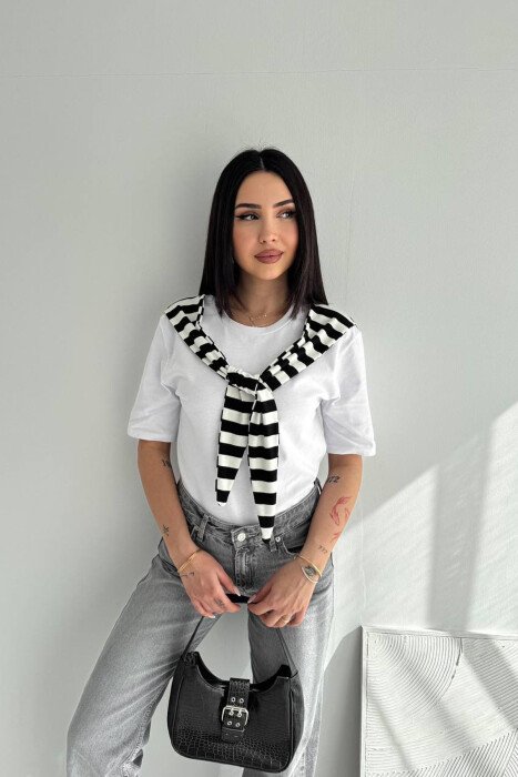 T-SHIRT ME SHALL PER FEMRA NE NGJYRE TE BARDHE ME TE ZEZE 