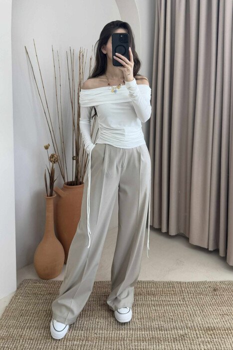 LACING DETAILS ONE COLOR ELASTIC WOMEN SWEATSHIRT WHITE-E BARDHE - KLAUDIO FASHION