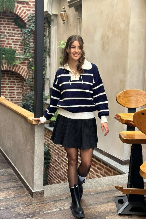 LACING LINES POLO NECK WOMAN SWEATER BLUE/BLU - KLAUDIO FASHION