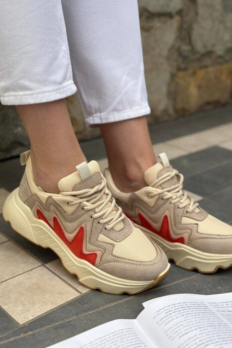 LACING PLATFORM SNEAKERS BEIGE/BEZHE - KLAUDIO FASHION