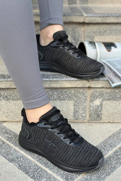 LACING PLATFORM WOMAN SNEAKERS BLACK/ E ZEZE - KLAUDIO FASHION