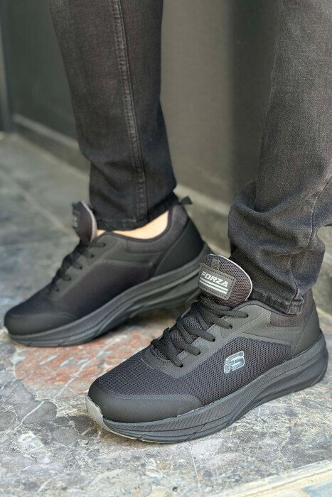 LACING SIMPLE MEN SNEAKERS BLACK/ E ZEZE 