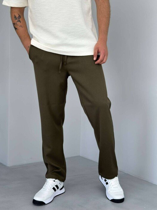 PANTALLONA NJË NGJYRËSHE PËR MESHKUJ NË NGJYRË ULLIRI - KLAUDIO FASHION