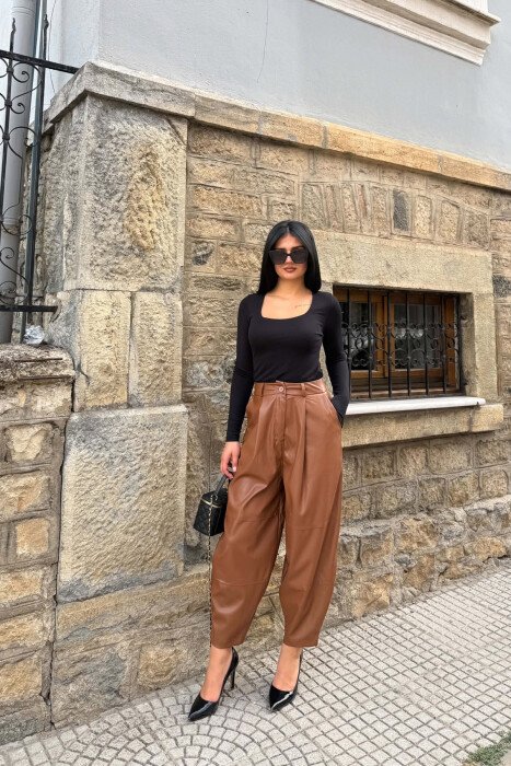 LEATHER BALLON ONE COLOR WOMAN TROUSERS BROWN/KAFE - KLAUDIO FASHION