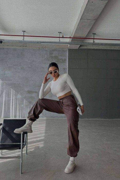 LEATHER ONE COLOR WOMAN TROUSERS BROWN/KAFE - 9