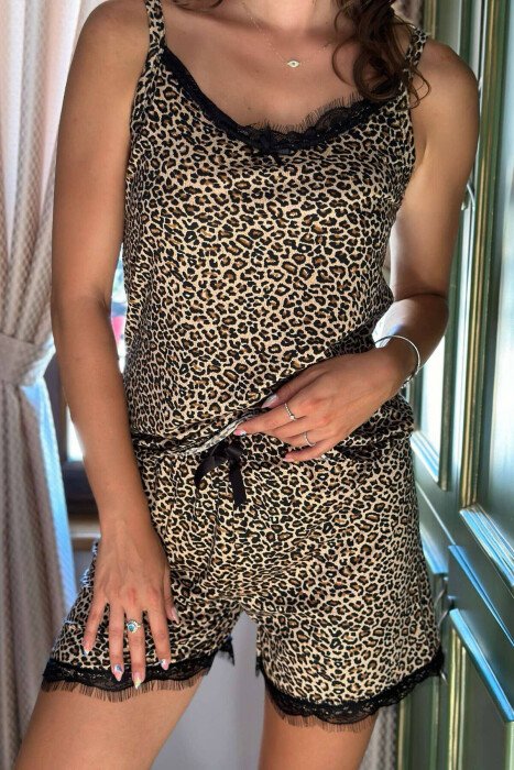 PIZHAMA PËR FEMRA ME DIZANJO LEOPARDI - KLAUDIO FASHION