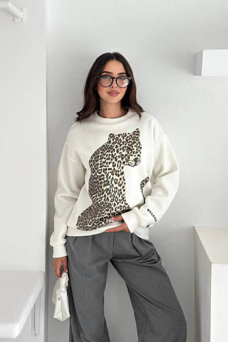 LEO FRONT IMAGE FLUFFY WOMEN SWEATSHIRT WHITE-E BARDHE - 1