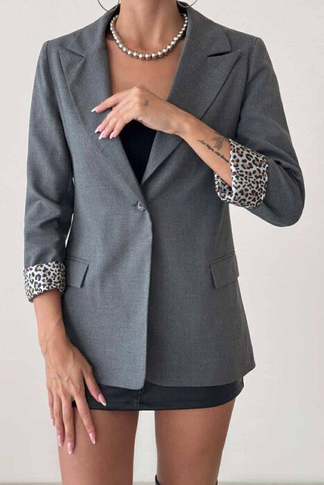 XHAKETË KLASIKE PËR FEMRA NË NGJYRËN GRI - KLAUDIO FASHION