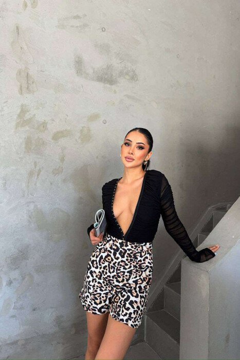 LEO PRINT WIDE LEG WOMEN SHORTS LEO/LEOPARD - KLAUDIO FASHION