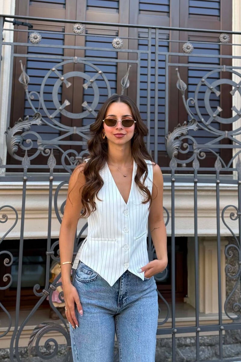 LINES DESIGN BUTTONED WOMAN VEST WHITE-E BARDHE - 1