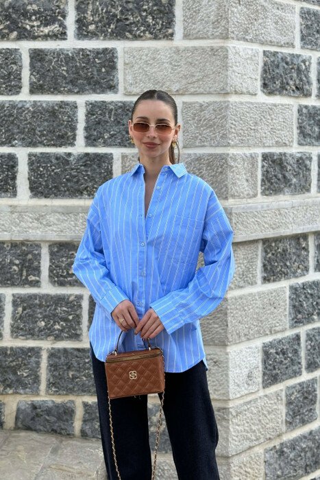 LINES DESIGN FRONT POCKET WOMAN SHIRT LIGHTBLUE/BZ - KLAUDIO FASHION