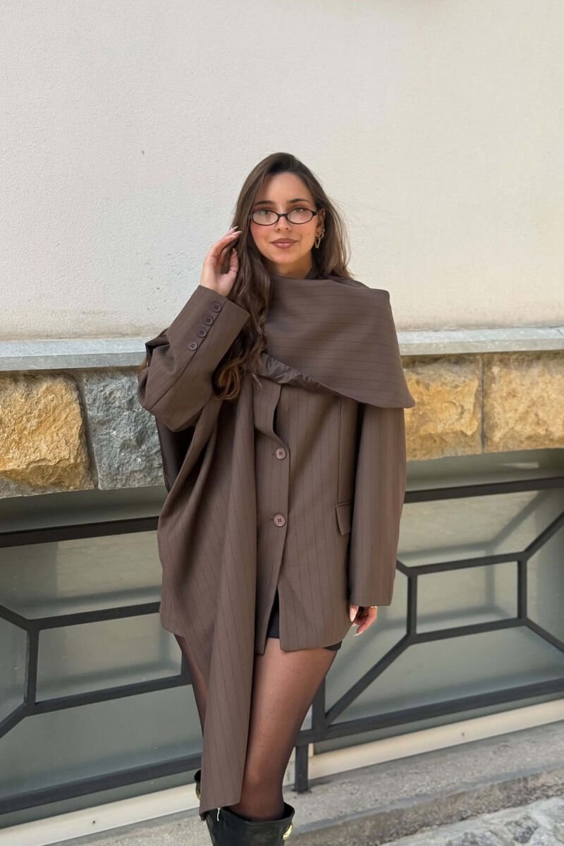 LINES DESIGN SCARF DETAIL WOMAN JACKET BROWN/KAFE - 1