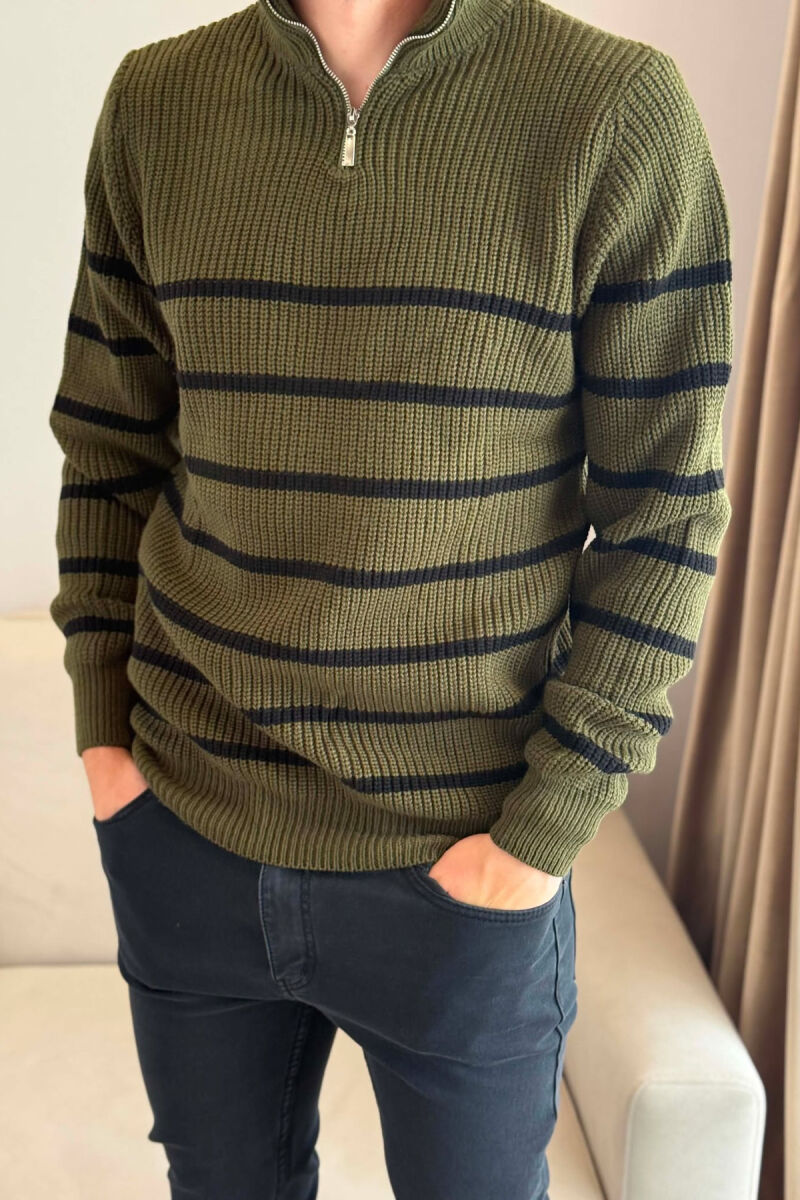 LINES DESIGN ZIPPER NECK MEN SWEATER GREEN/JESHILE - 4