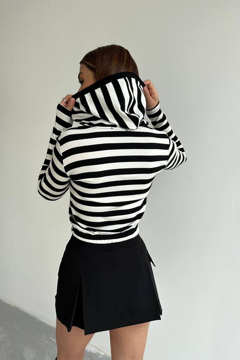 LINES HOOD WOMAN SWEATSHIRT BLACK-WHITE/ZB - 4