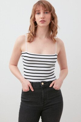 LINES WOMAN TOP WHITE-E BARDHE - KLAUDIO FASHION