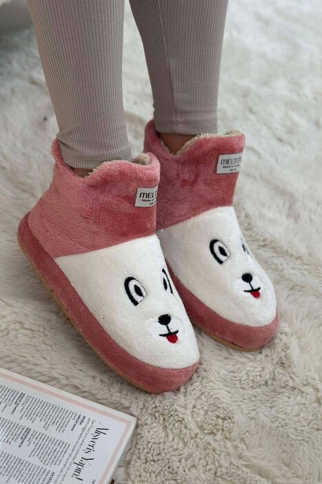 LITTLE DOG FACE WOMAN HOME SLIPPERS POWDER/PUDER - KLAUDIO FASHION