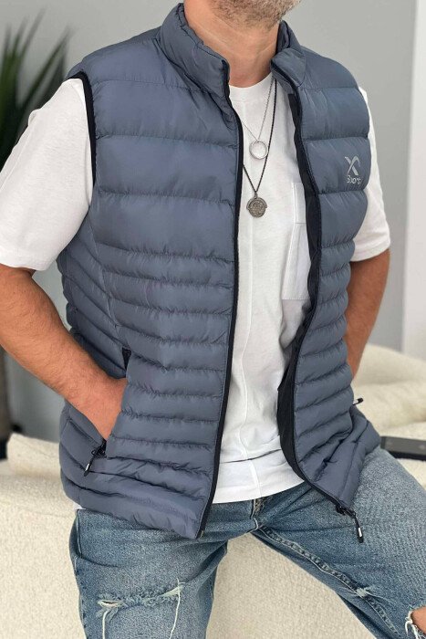 JELEK NJË NGJYRËSH ME XHEPA PËR MESHKUJ NË NGJYRËN GRI - KLAUDIO FASHION