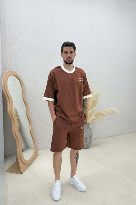 SET T-SHIRT ME SHKRIME + TUTA TE SHKURTRA PER MESHKUJ NE NGJYRE KAFE - KLAUDIO FASHION