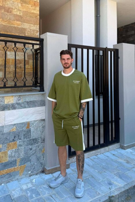 LITTLE WRITTINGS T-SHIRT + SHORTS MEN SET OLIVE/ULLI - KLAUDIO FASHION
