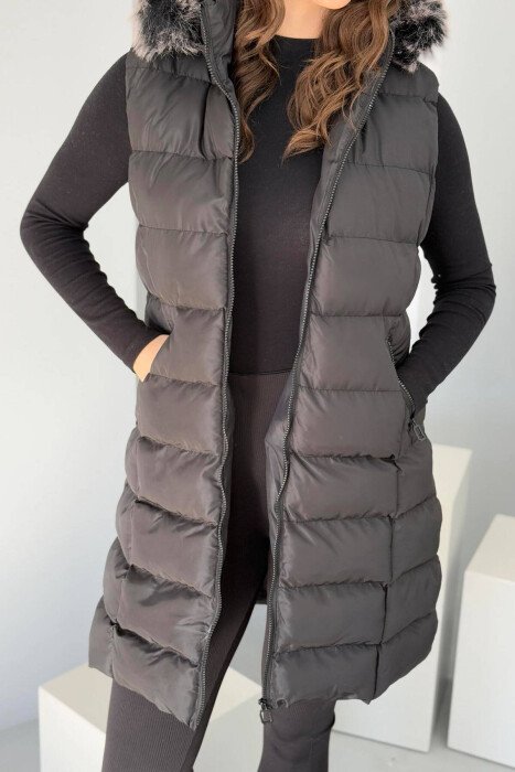 LONG HOODED WOMEN VEST BLACK/ E ZEZE - KLAUDIO FASHION