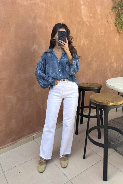 KËMISHË ME MËNGË TË GJATA DHE DIZANJE PËR FEMRA NË NGJYRËN BLU - KLAUDIO FASHION