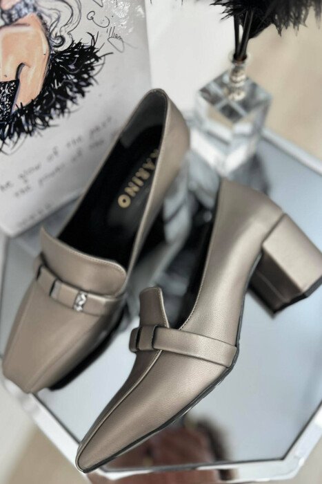 MATT SILVER DETAILS WOMAN HEELS GREY/GRI - KLAUDIO FASHION
