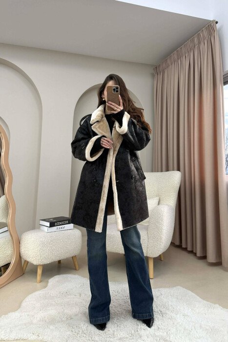 MEDIUM BUTTONED WOOL WOMEN JACKET BLACK-CREAM/ZEKR - KLAUDIO FASHION