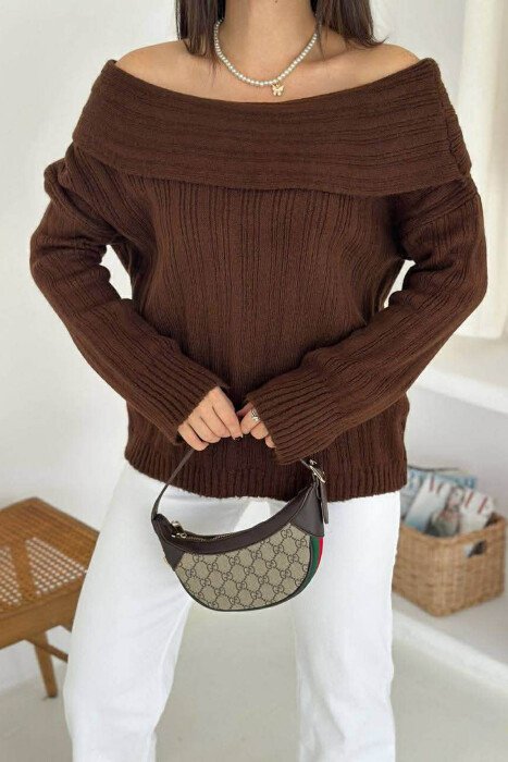 OFF SHOULDERS ONE COLOR WOMEN SWEATER BROWN/KAFE 
