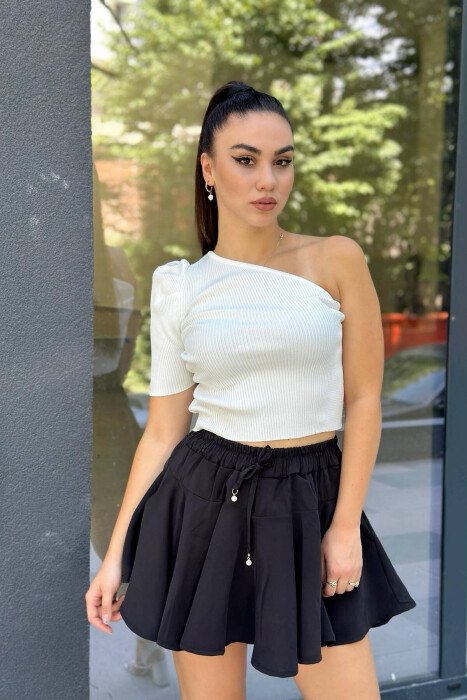 ONE ARM SIMPLE WOMAN TOP WHITE-E BARDHE - KLAUDIO FASHION