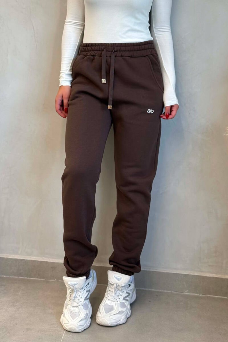 ONE COLOR ALO WRITTING WOMAN JOGGERS BROWN/KAFE - 5
