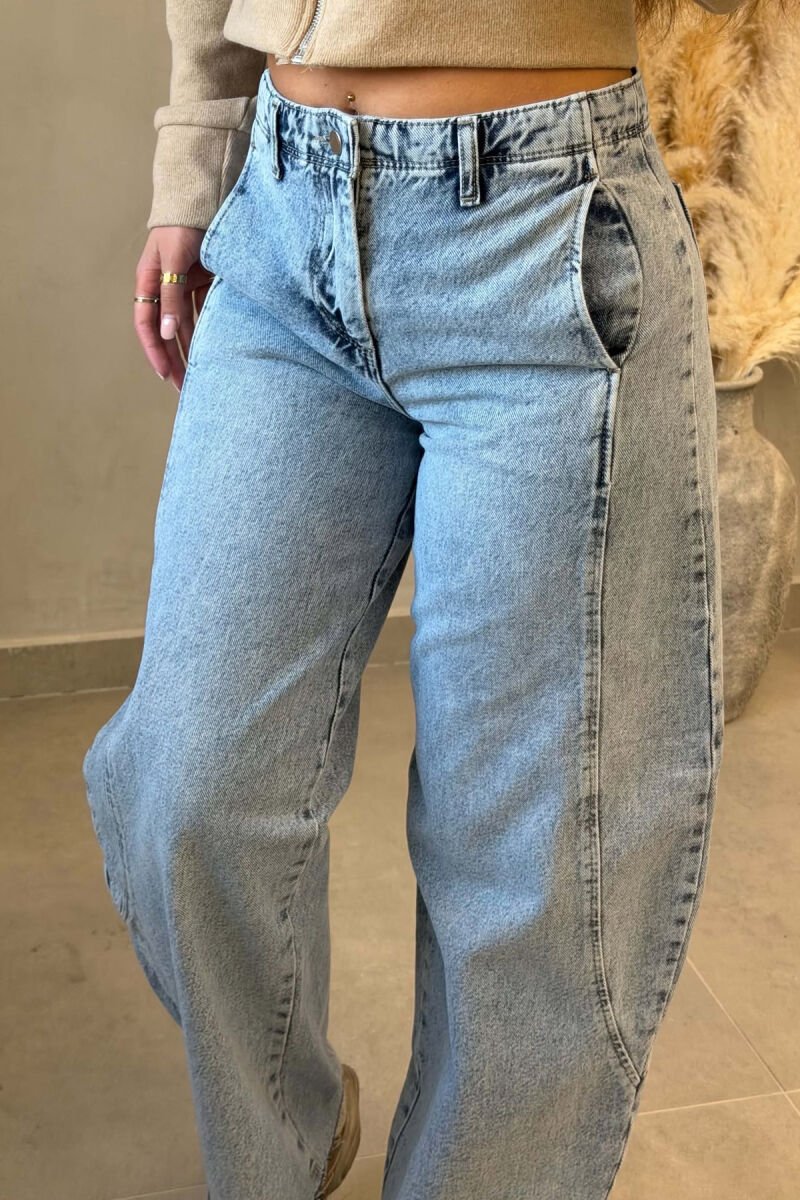 ONE COLOR BALLON CUTTED EDGES WOMAN JEANS LIGHTBLUE/BZ - 4