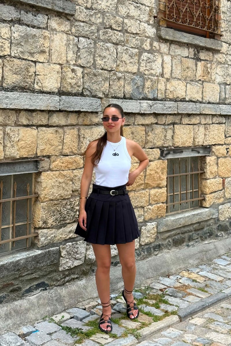 ONE COLOR BELT DETAIL TENNIS WOMEN SKORT DARK BLUE/BEE - 1