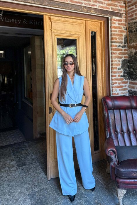ONE COLOR BELT DETAIL VEST + TROUSERS WOMAN SET LIGHTBLUE/BZ 
