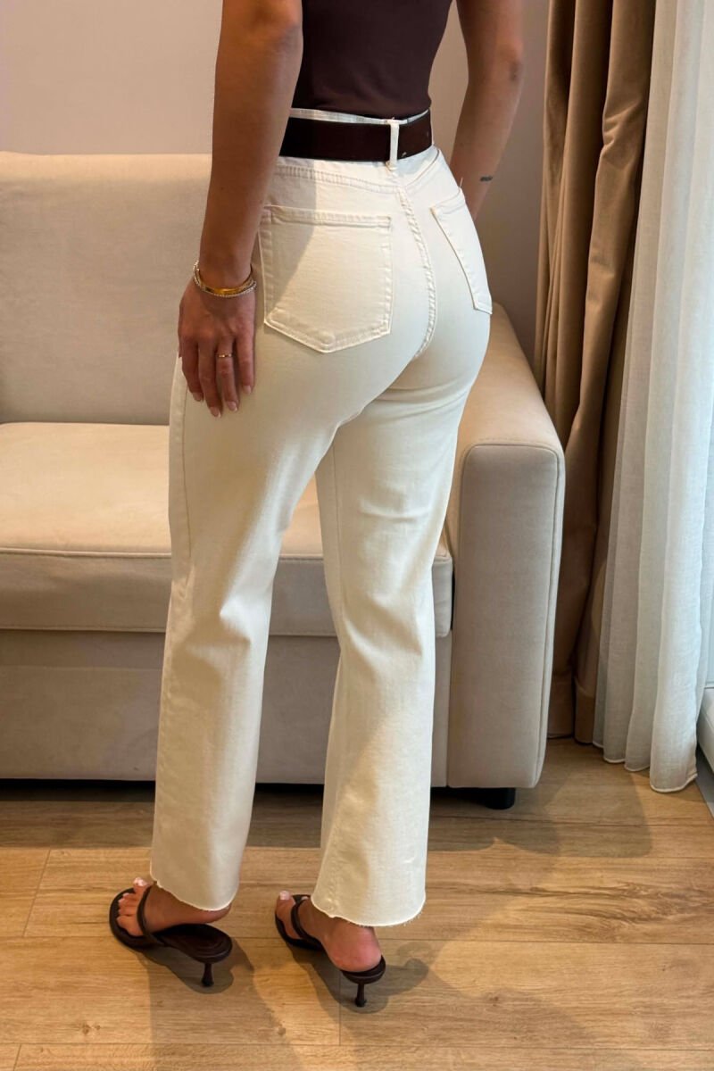 ONE COLOR BELT DETAIL WOMAN JEANS CREAM/KREM - 3
