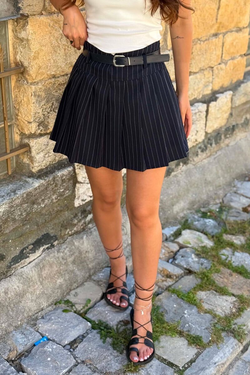ONE COLOR BELT DETAIL WOMAN SKORT DARK BLUE/BEE - 2