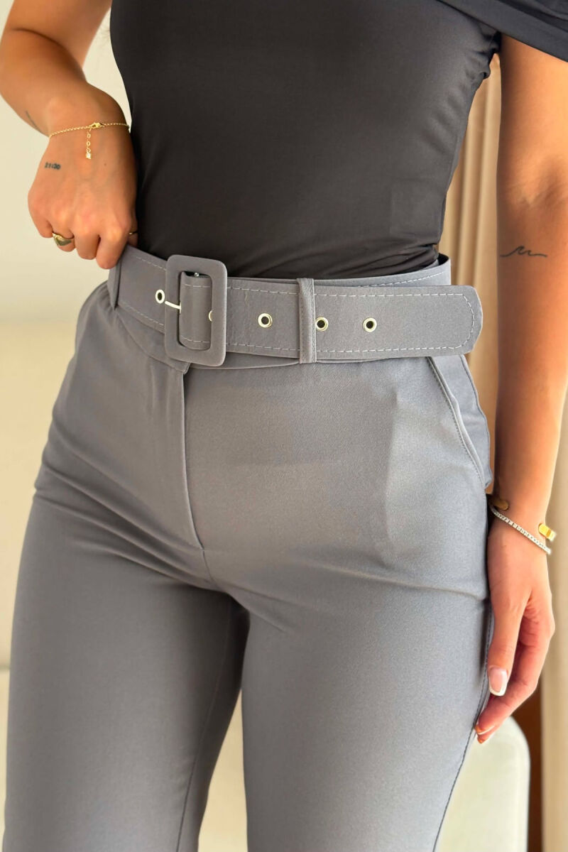 ONE COLOR BELT DETAIL WOMAN TROUSERS GREY/GRI - 4