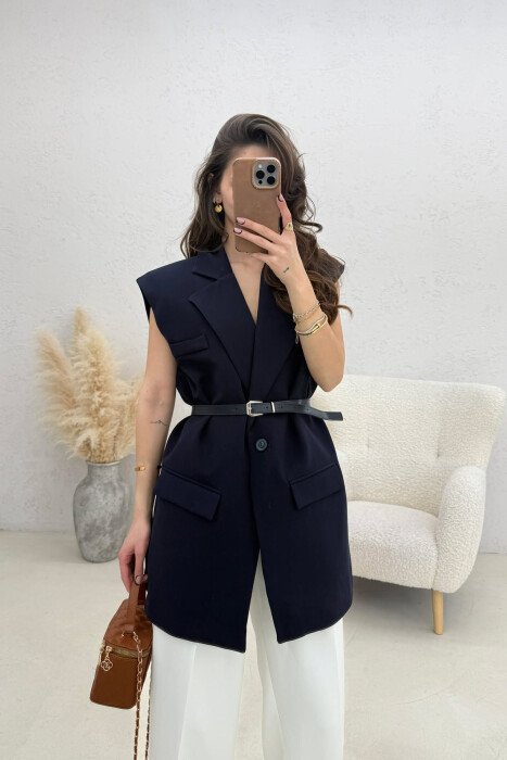 JELEK NJE NGJYRESH ME DETAJINE RRIPIT PER FEMRA NE NGJYRE BLU - KLAUDIO FASHION