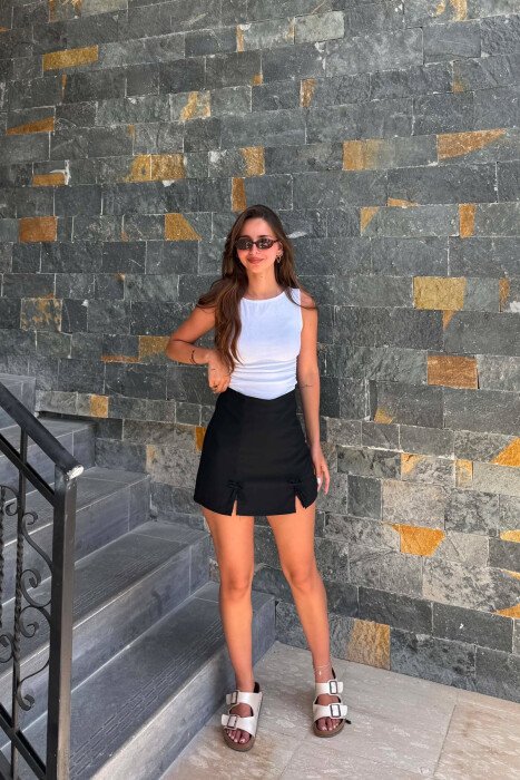 ONE COLOR BOW DETAILS WOMAN SKORTS BLACK/ E ZEZE 