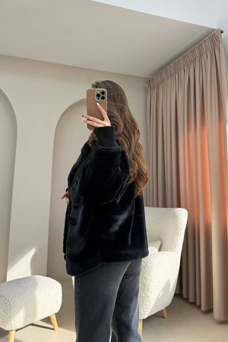 ONE COLOR BUTTONED FAUX FUR SHORT WOMAN COAT BLACK/ E ZEZE - 3
