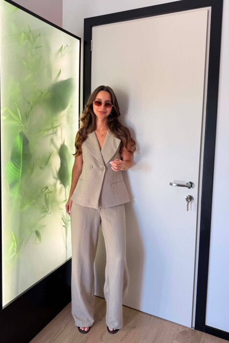 ONE COLOR BUTTONED VEST + TROUSERS WOMAN SET KHAKI / KAKI - KLAUDIO FASHION