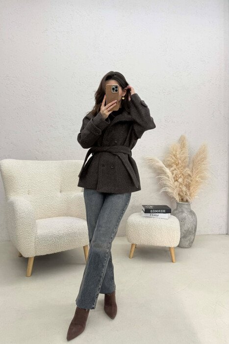 ONE COLOR BUTTONED WOMAN COAT WITH BELT BROWN+GREY/KAFE+GRI - 2