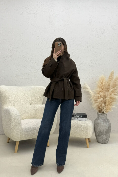 ONE COLOR BUTTONED WOMAN COAT WITH BELT DARK BROWN/KAE - 3