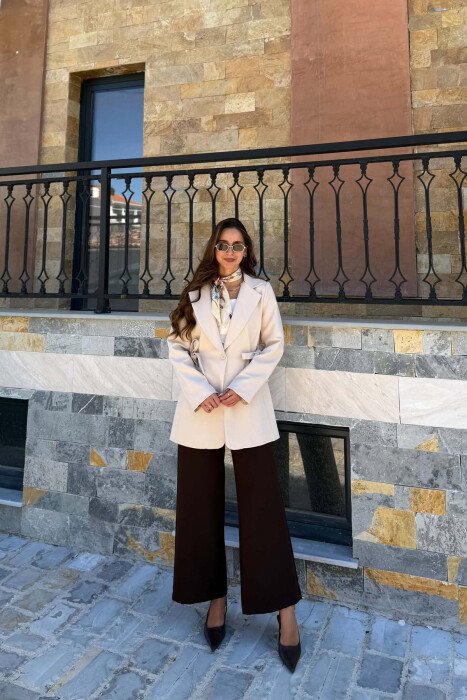 ONE COLOR BUTTONED WOMAN JACKET CREAM/KREM 