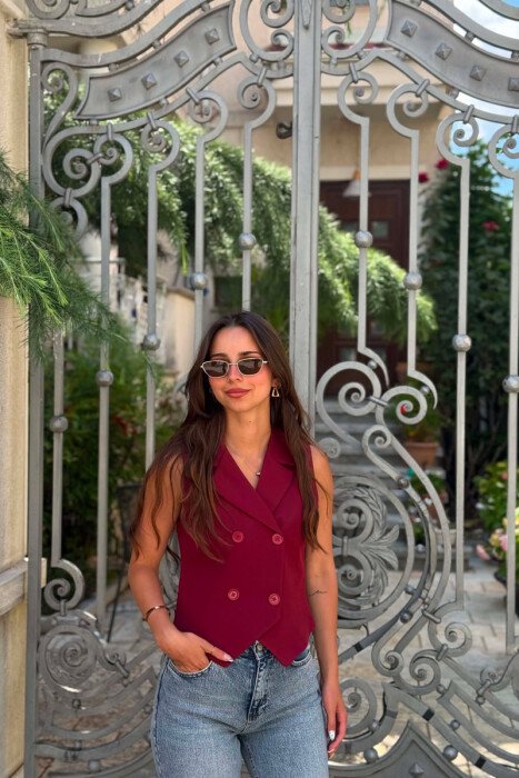 ONE COLOR BUTTONED WOMAN VEST BURGUNDY/VISHNJE 
