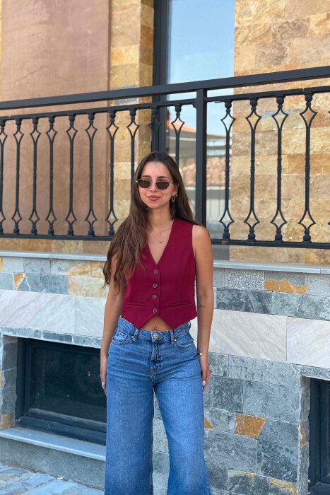 ONE COLOR BUTTONED WOMAN VEST BURGUNDY/VISHNJE 